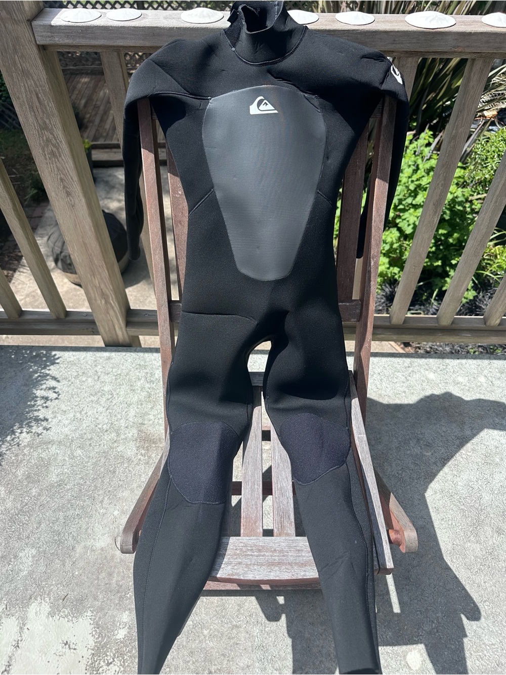 Black Full-Body Wetsuit Big Kids